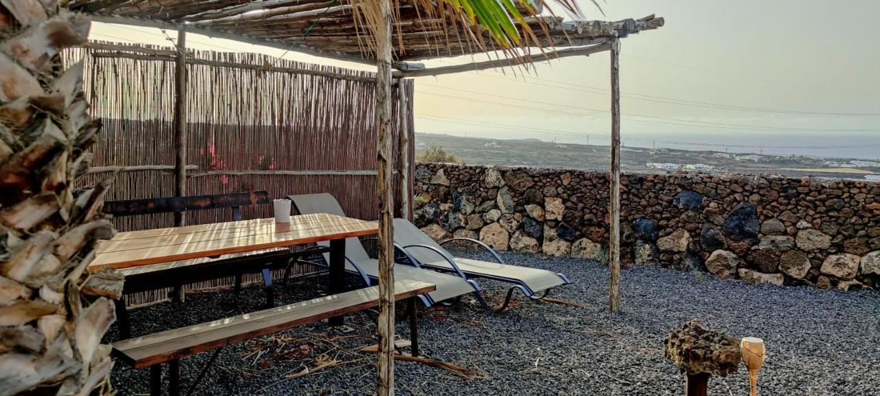 Gemuetliche Holzjurte La Asomada Lanzarote Appartement Tías Buitenkant foto