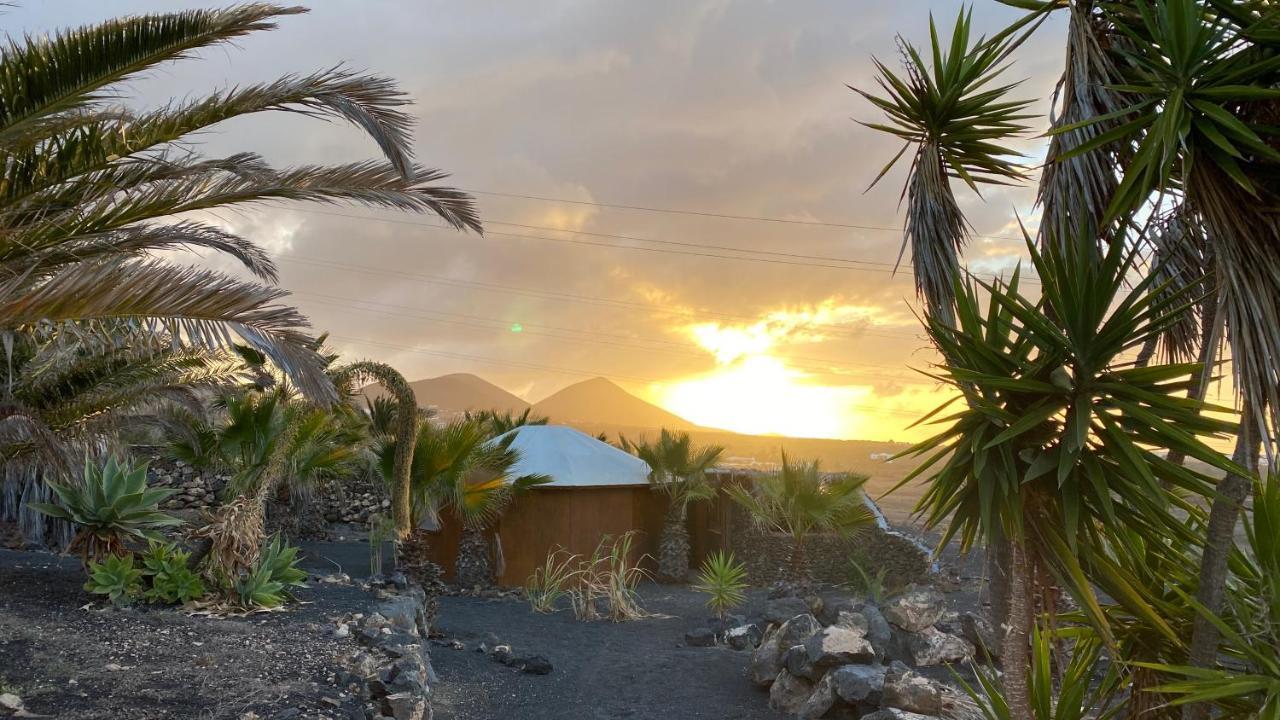 Gemuetliche Holzjurte La Asomada Lanzarote Appartement Tías Buitenkant foto